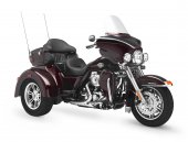 2011 Harley-Davidson FLHTCUTG Tri Glide Ultra Classic photo